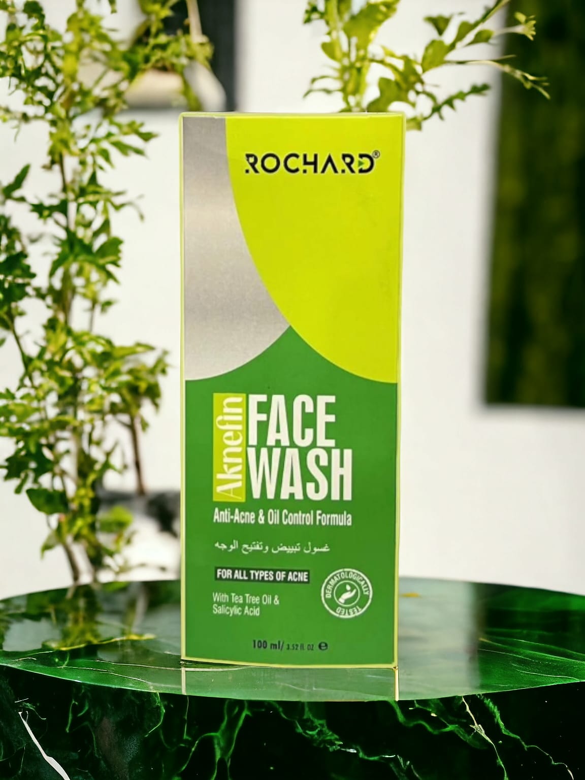 Akne Fin Face Wash